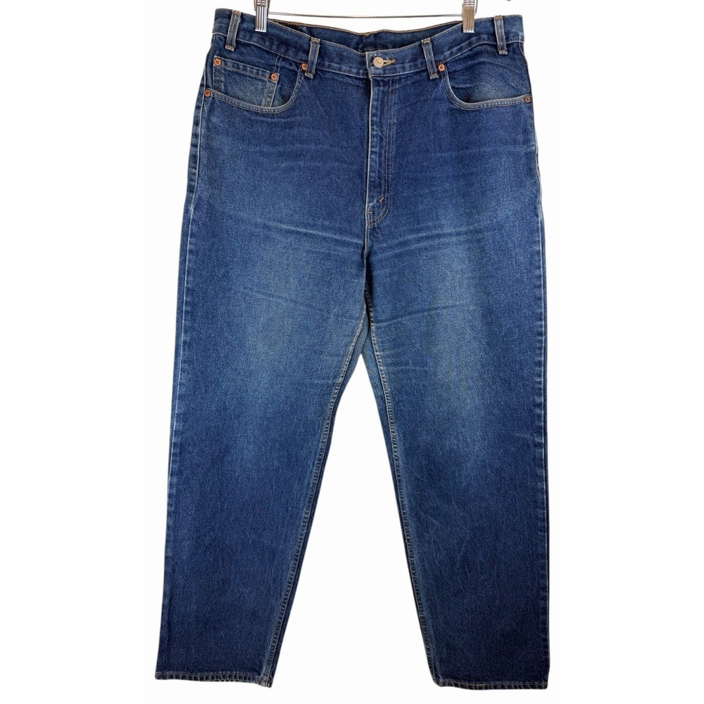 Levi's 550 Jeans Vintage Y2K Relaxed Fit Straight Leg Men's Denim 42X32 Made USA